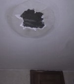 ¿Qué significa si me la paso soñando con un agujero en el techo?