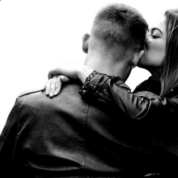 ¿Es malo querer estar todo el tiempo con mi novio?